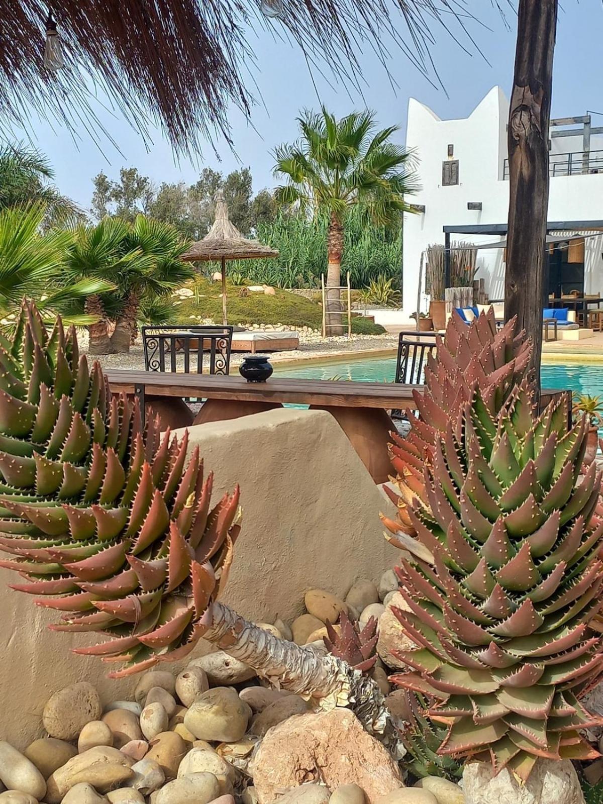ホテル Les Jardins De Silona, Piscine Chauffee エッサウィラ エクステリア 写真